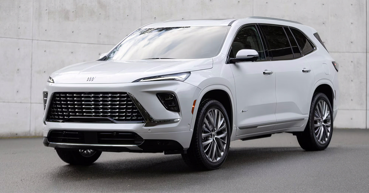 2025 Buick Enclave front view