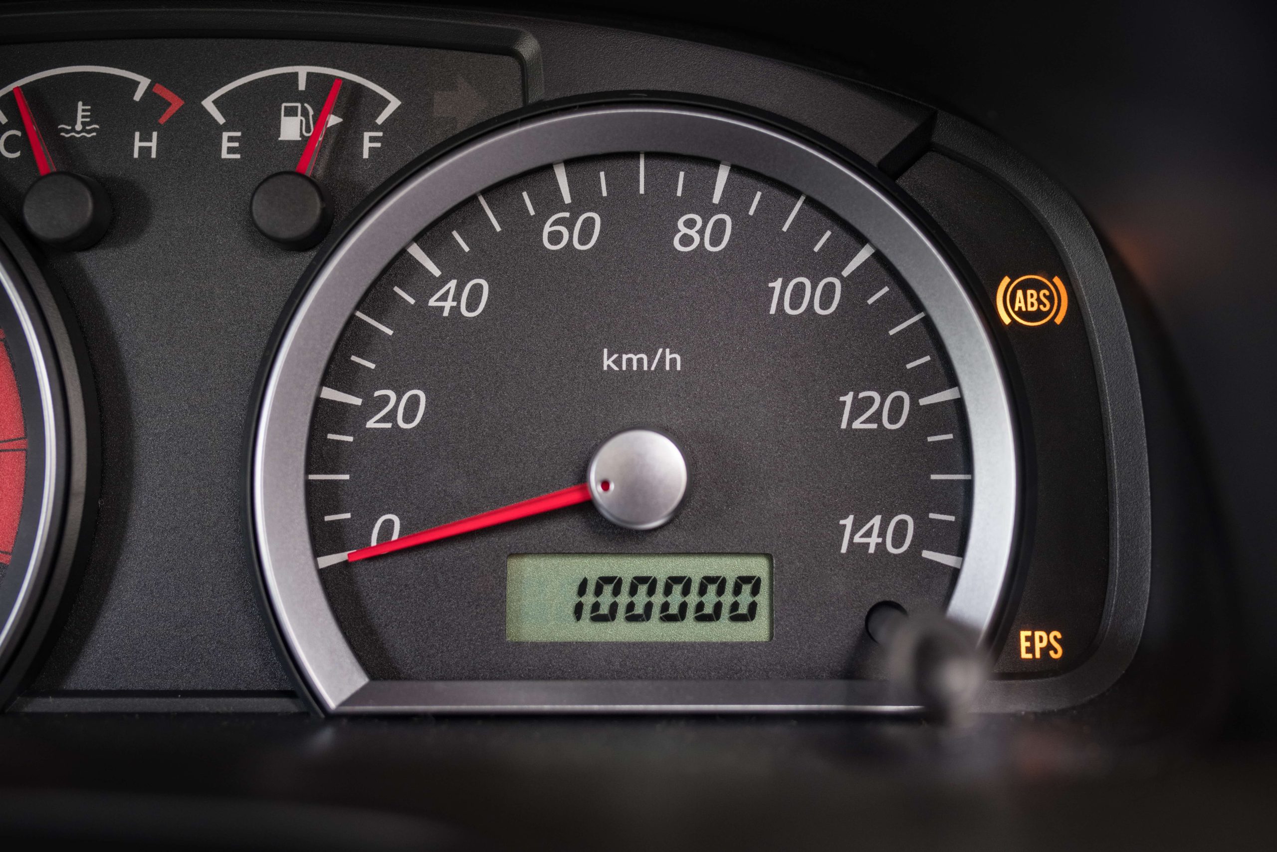 Odometer that just hit 100000 miles