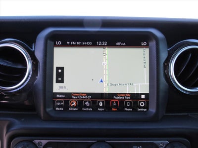 2022 Jeep Wrangler Unlimited Sahara Altitude