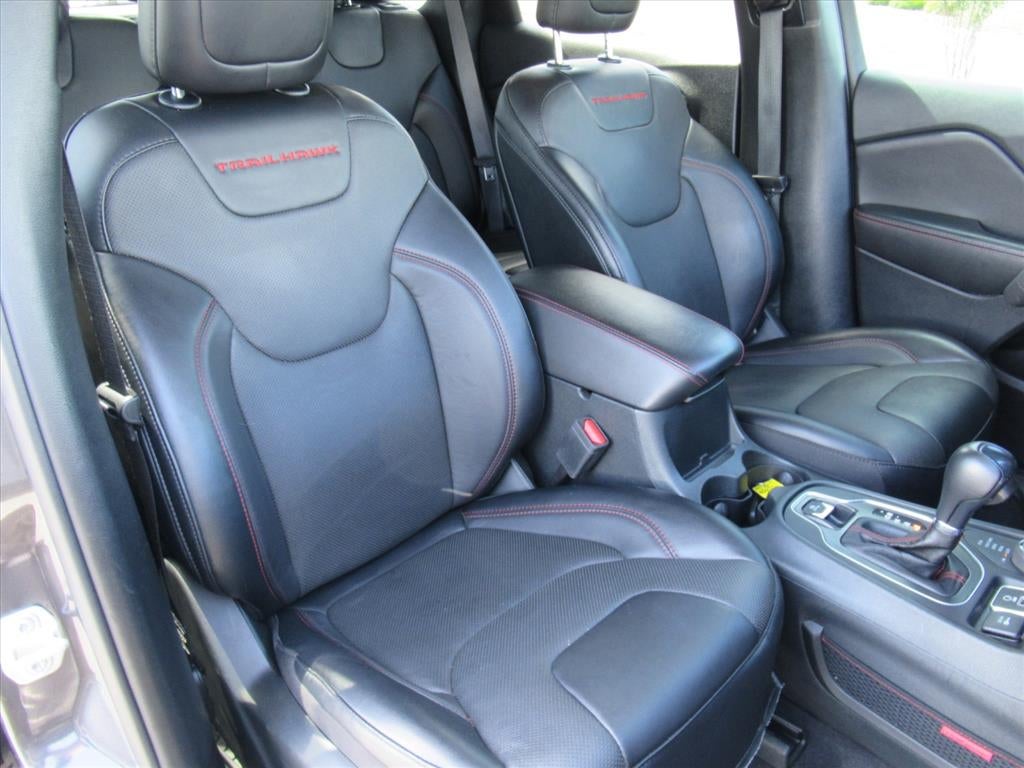 2022 Jeep Cherokee Trailhawk