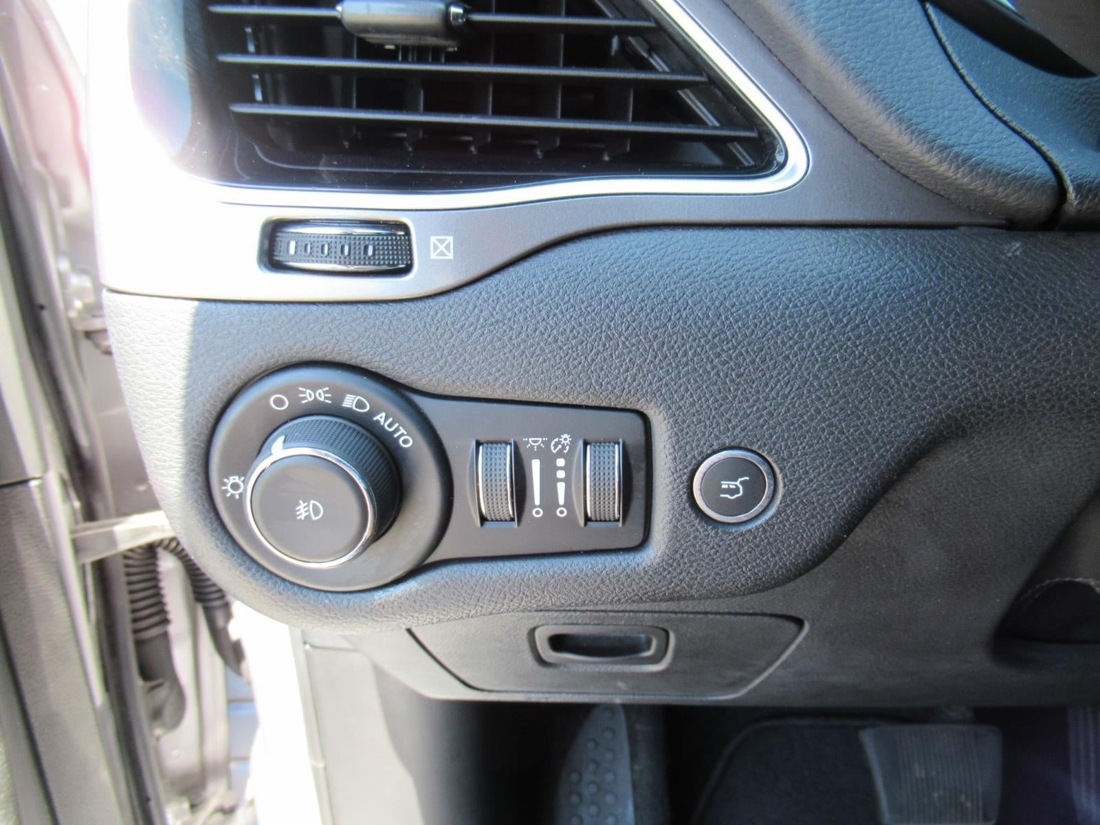 2020 Jeep Cherokee Limited - Photo 20