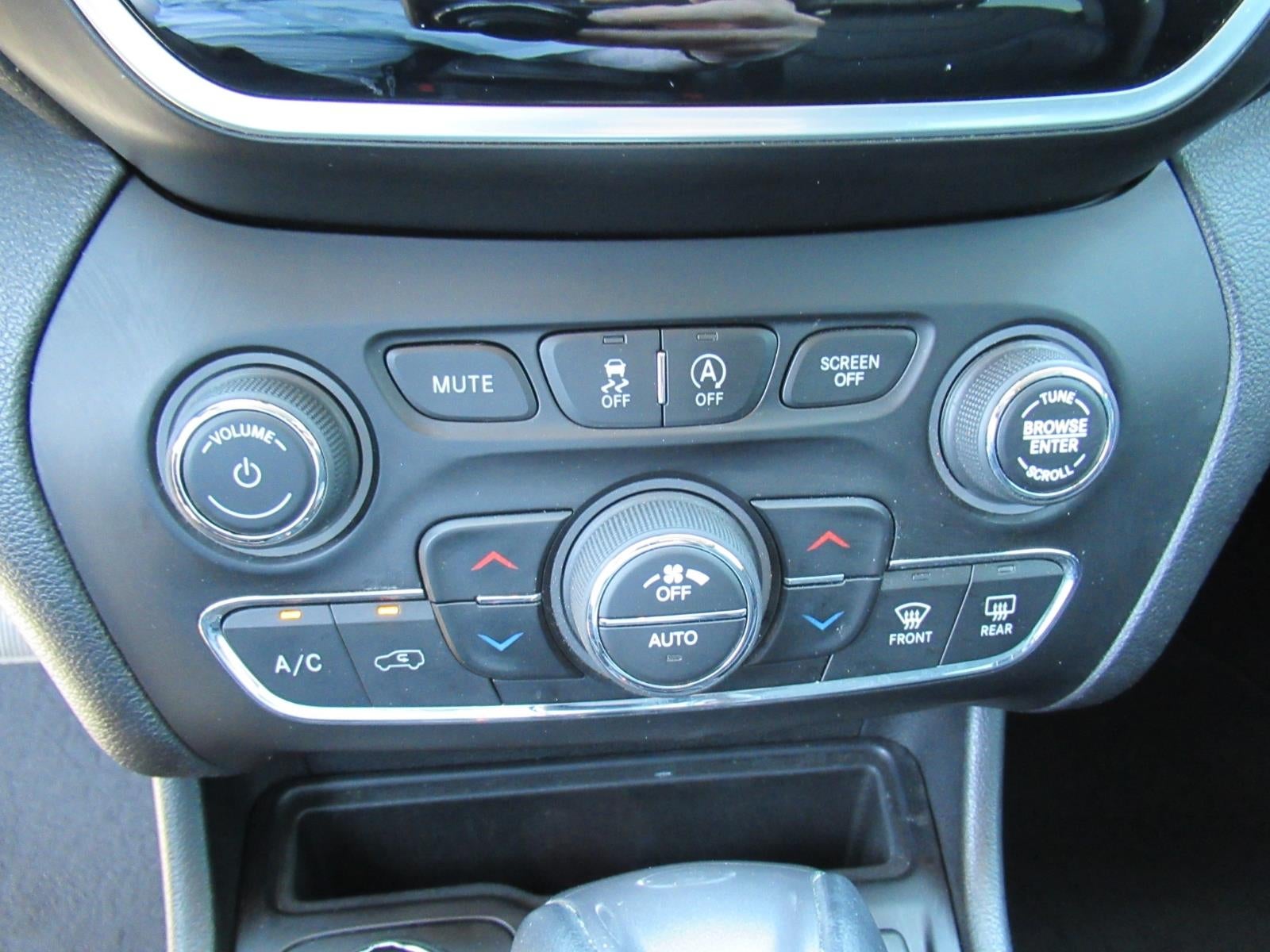 2020 Jeep Cherokee Limited - Photo 24