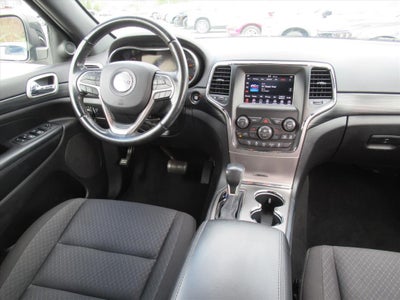 2020 Jeep Grand Cherokee Laredo E