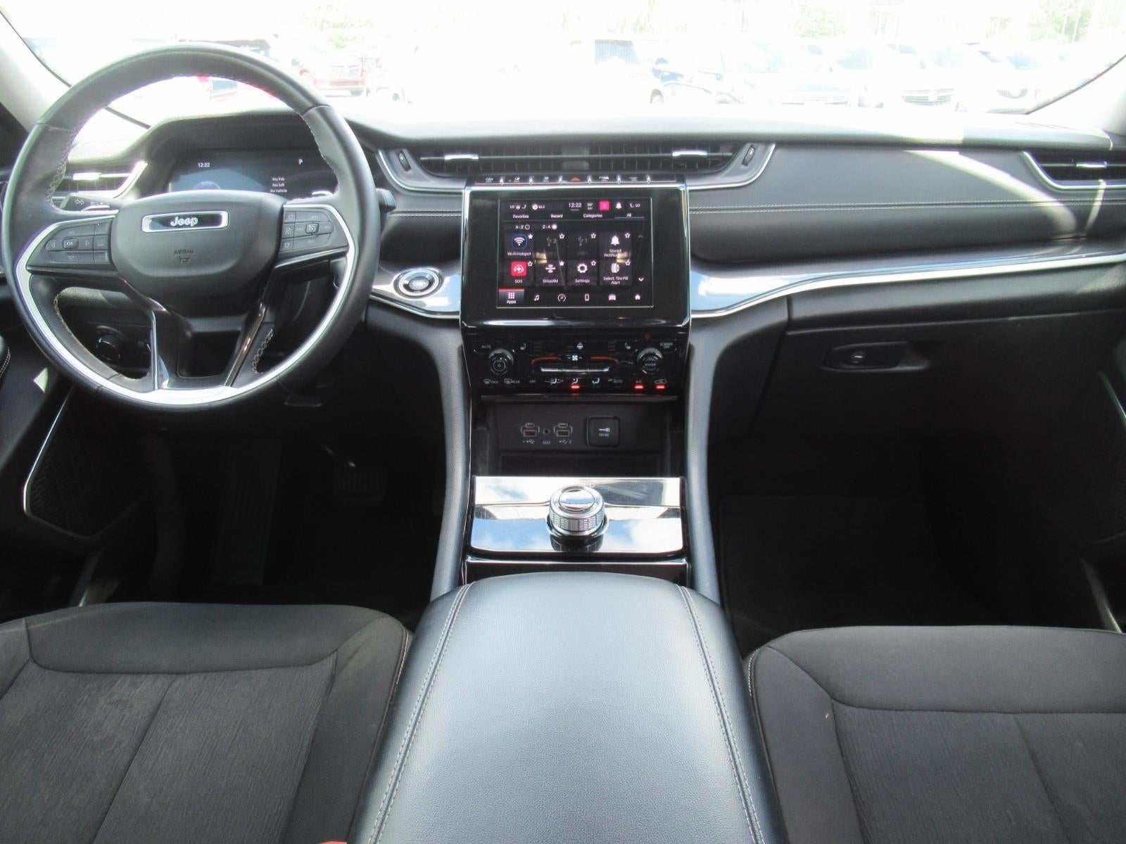 2021 Jeep Grand Cherokee L Laredo