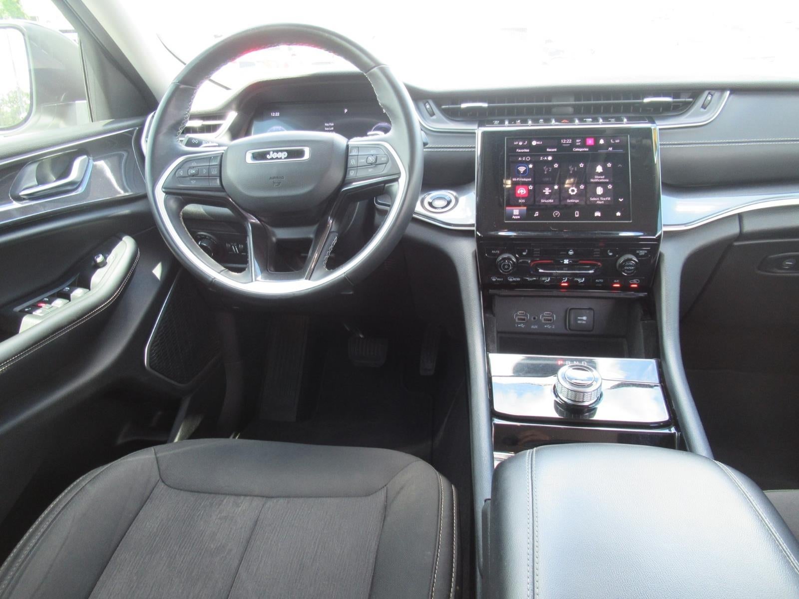 2021 Jeep Grand Cherokee L Laredo
