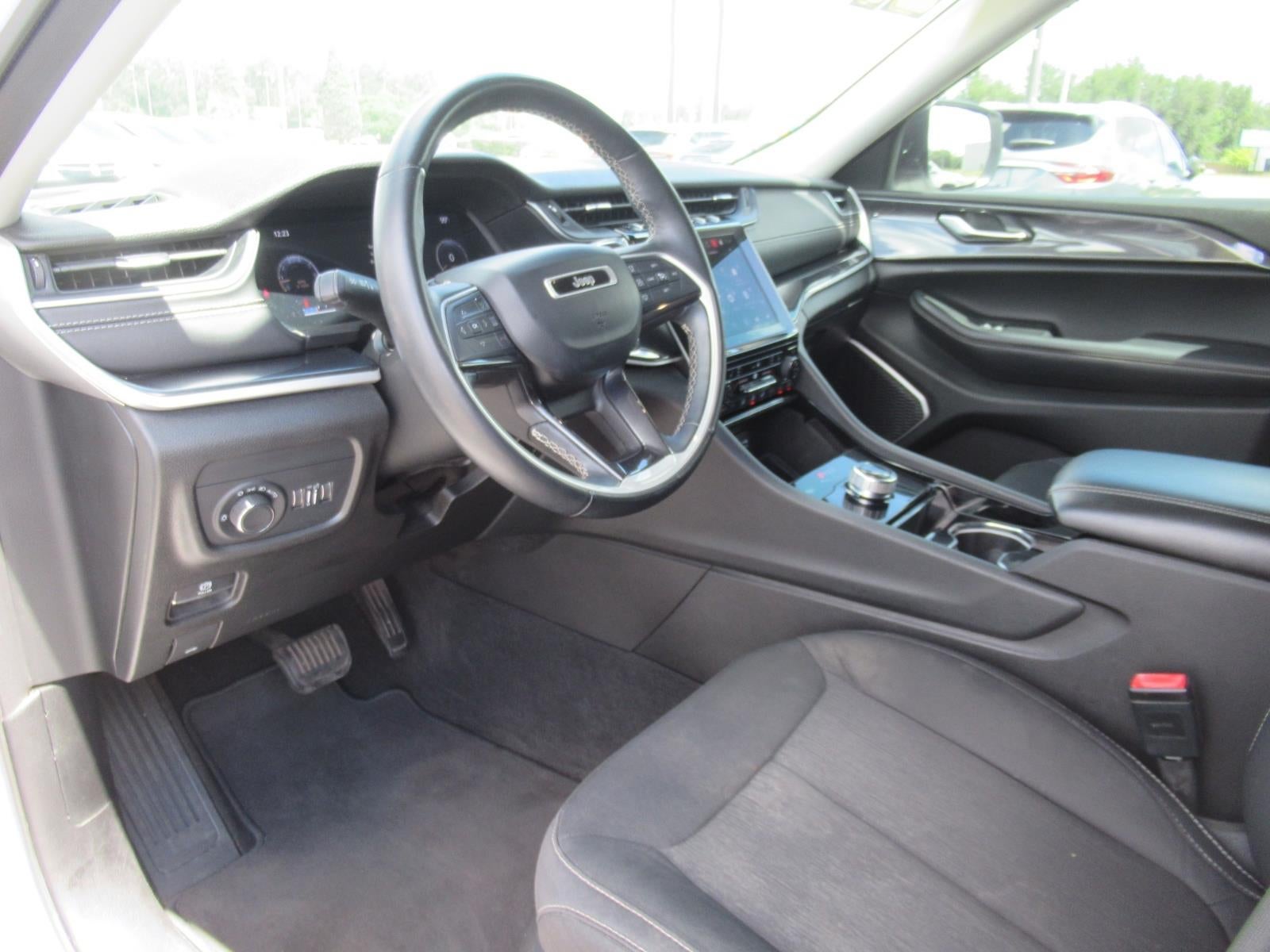 2021 Jeep Grand Cherokee L Laredo