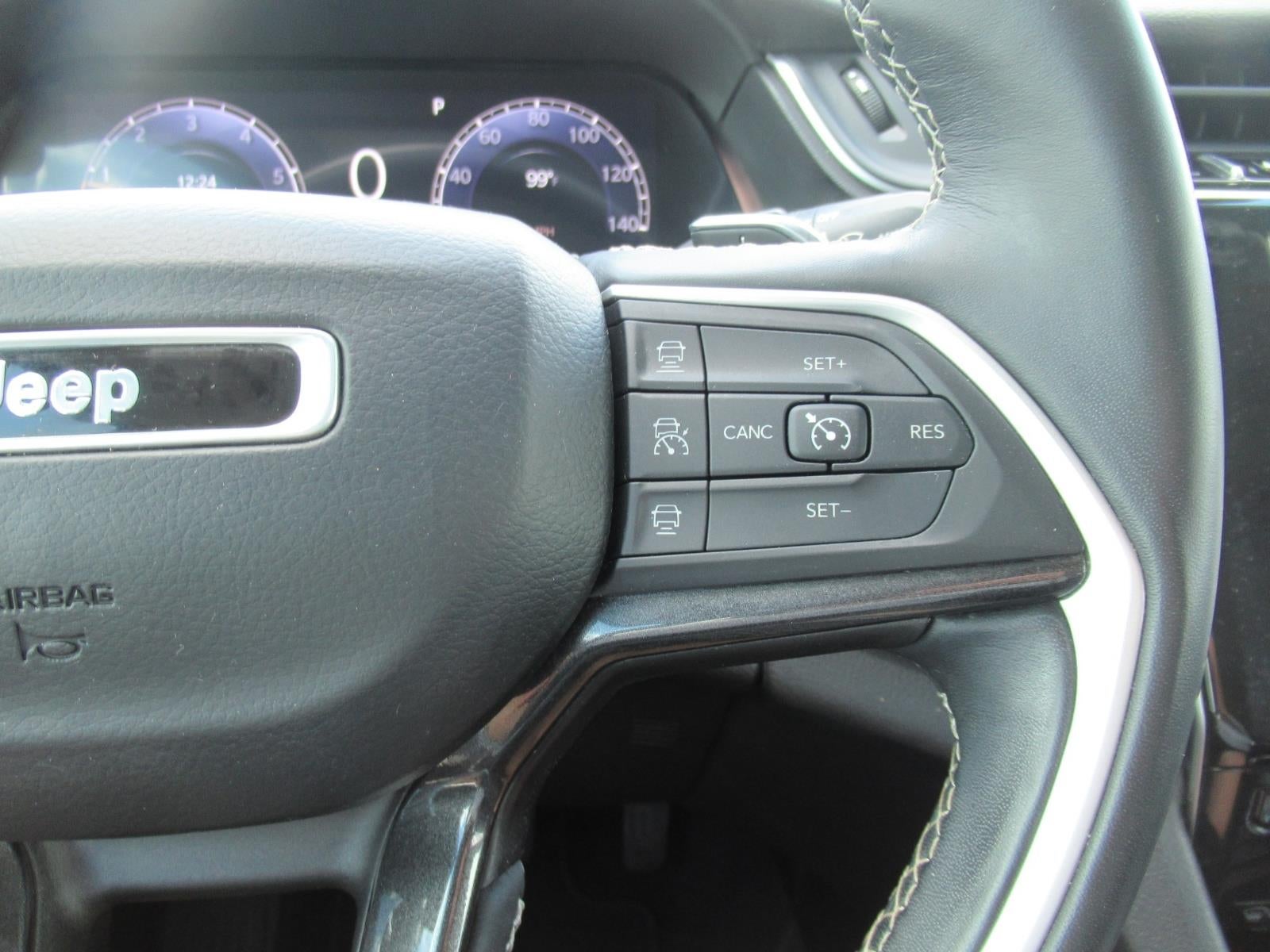 2021 Jeep Grand Cherokee L Laredo
