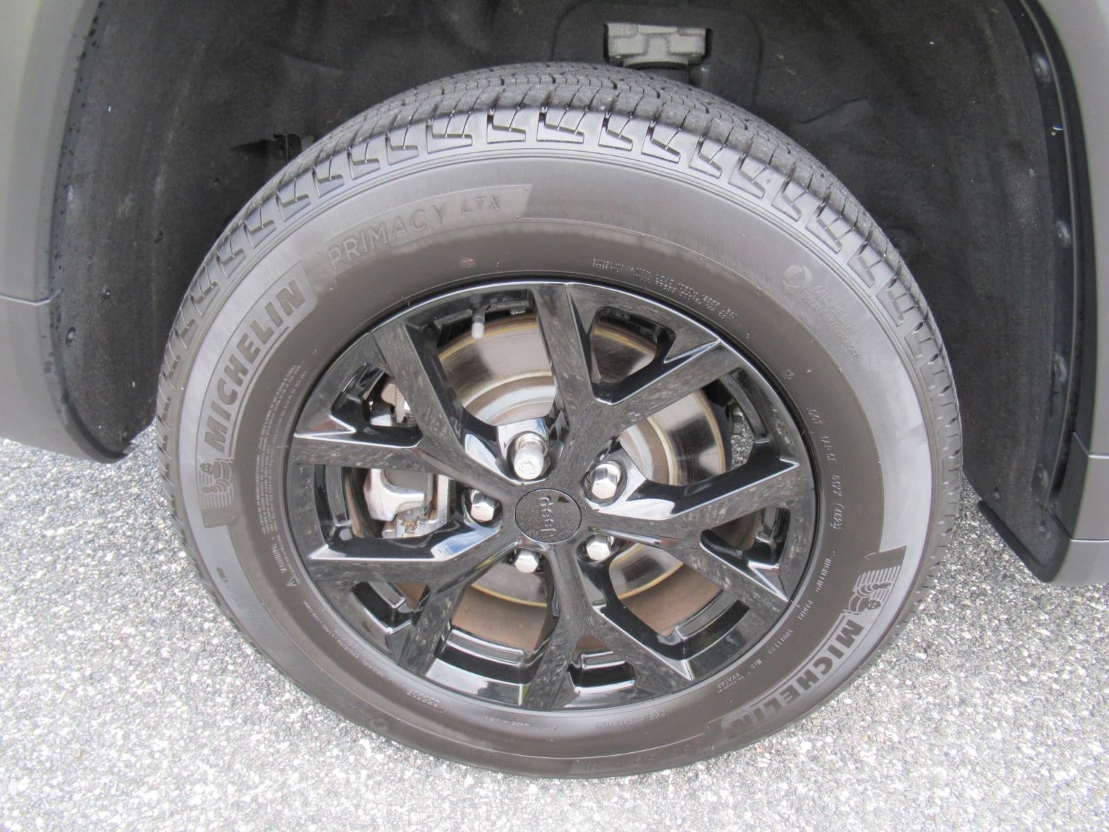 2024 Jeep Grand Cherokee L Altitude - Photo 8
