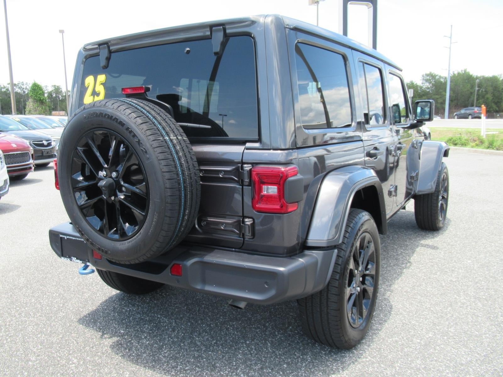 2025 Jeep Wrangler 4xe Sahara