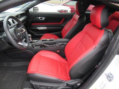 2022 Ford Mustang EcoBoost