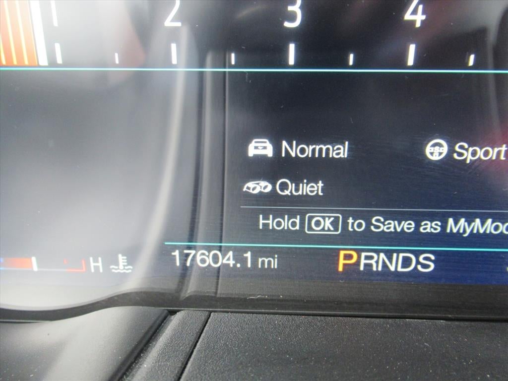 2022 Ford Mustang EcoBoost