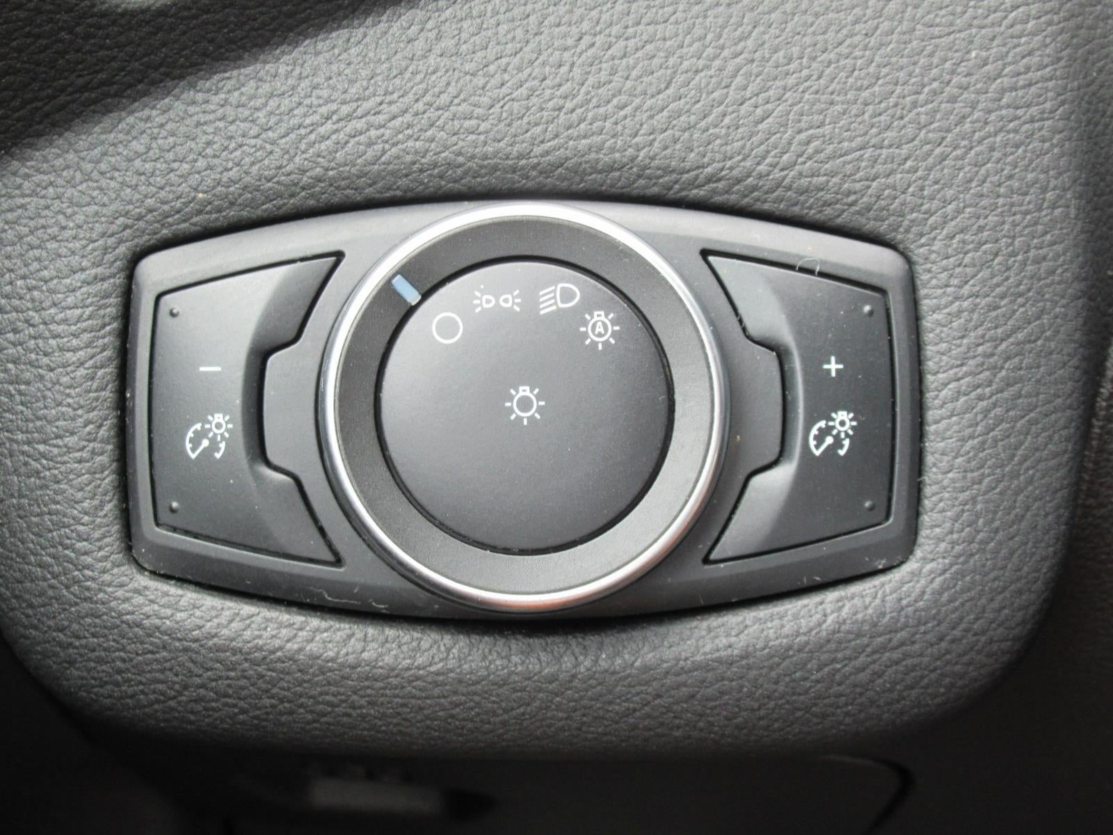 2016 Ford C-Max Hybrid SE