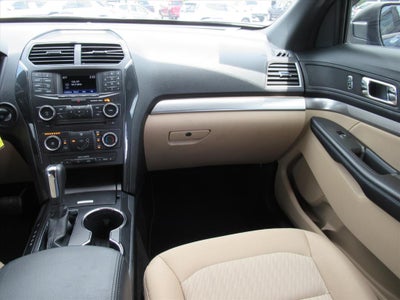 2017 Ford Explorer Base