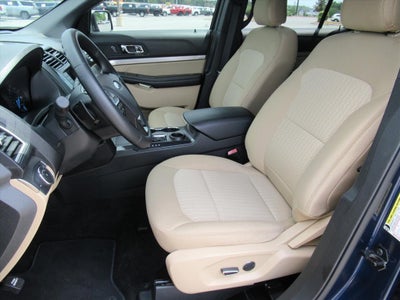 2017 Ford Explorer Base