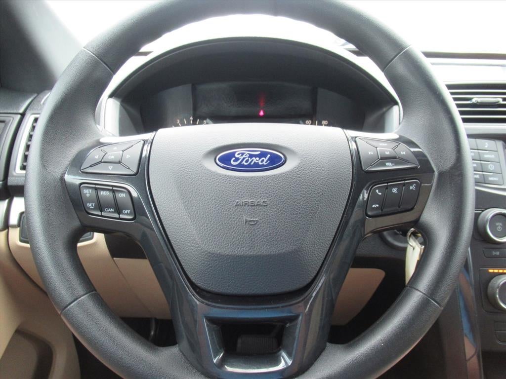 2017 Ford Explorer Base
