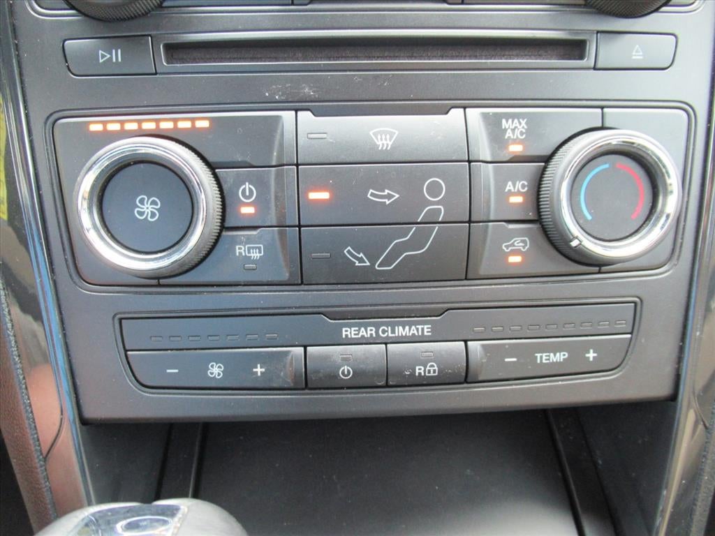 2017 Ford Explorer Base