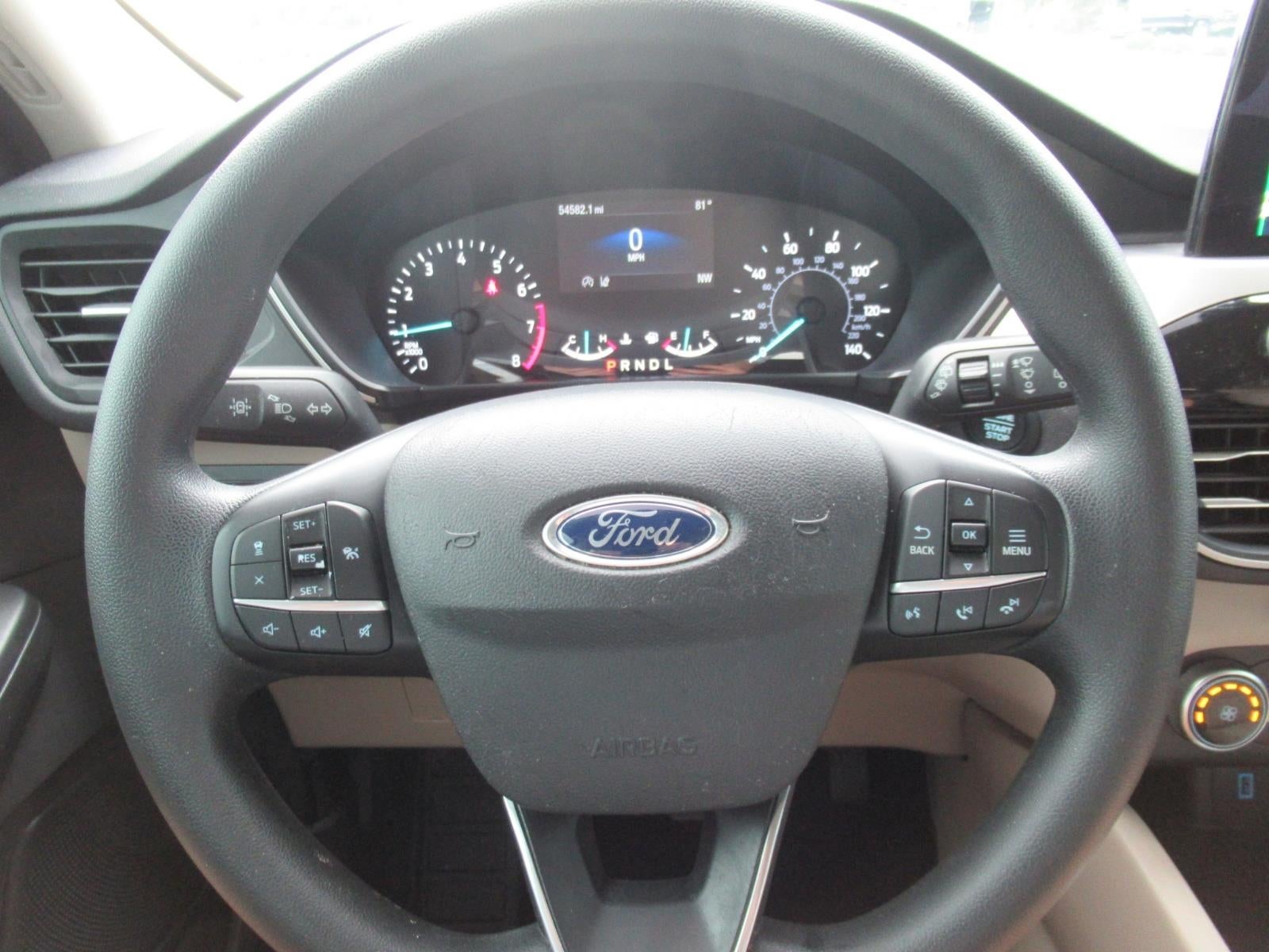 2020 Ford Escape SE