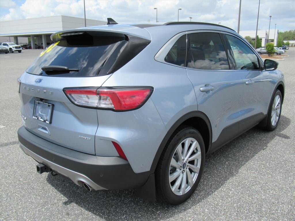 2022 Ford Escape Titanium