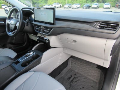 2025 Ford Escape Platinum