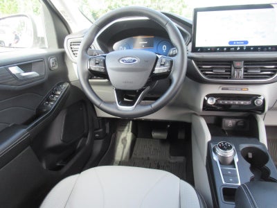 2025 Ford Escape Platinum
