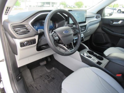 2025 Ford Escape Platinum