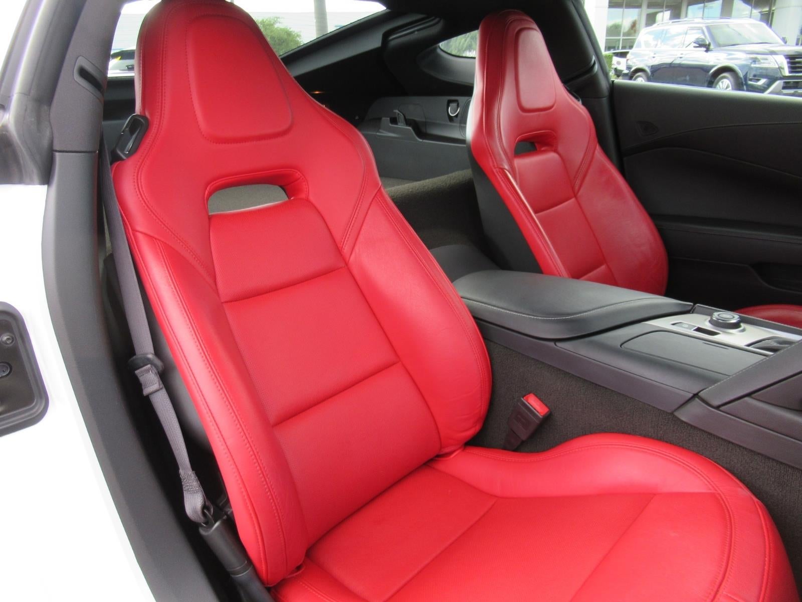 2016 Chevrolet Corvette 1LT - Photo 10