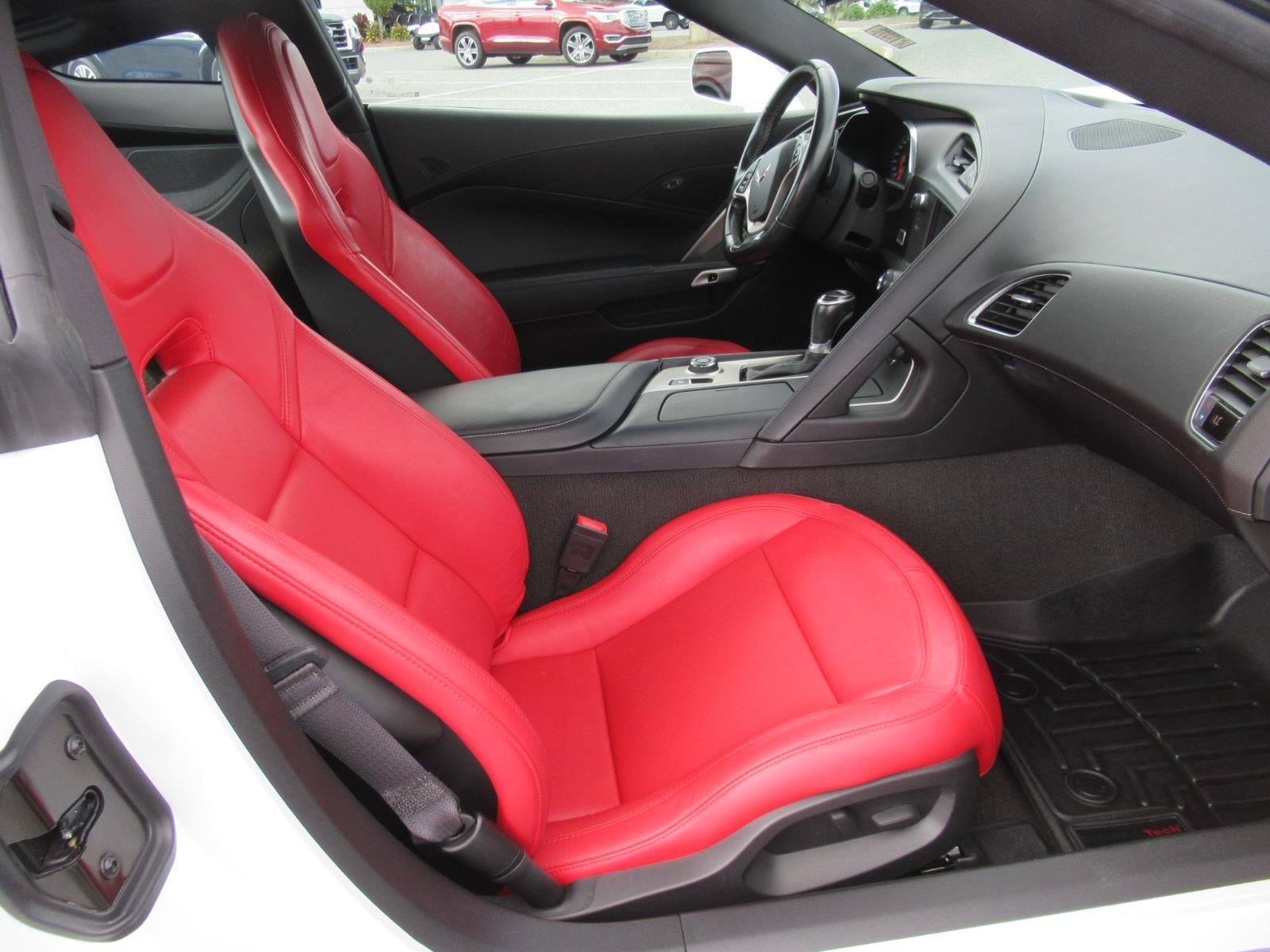 2016 Chevrolet Corvette 1LT - Photo 11