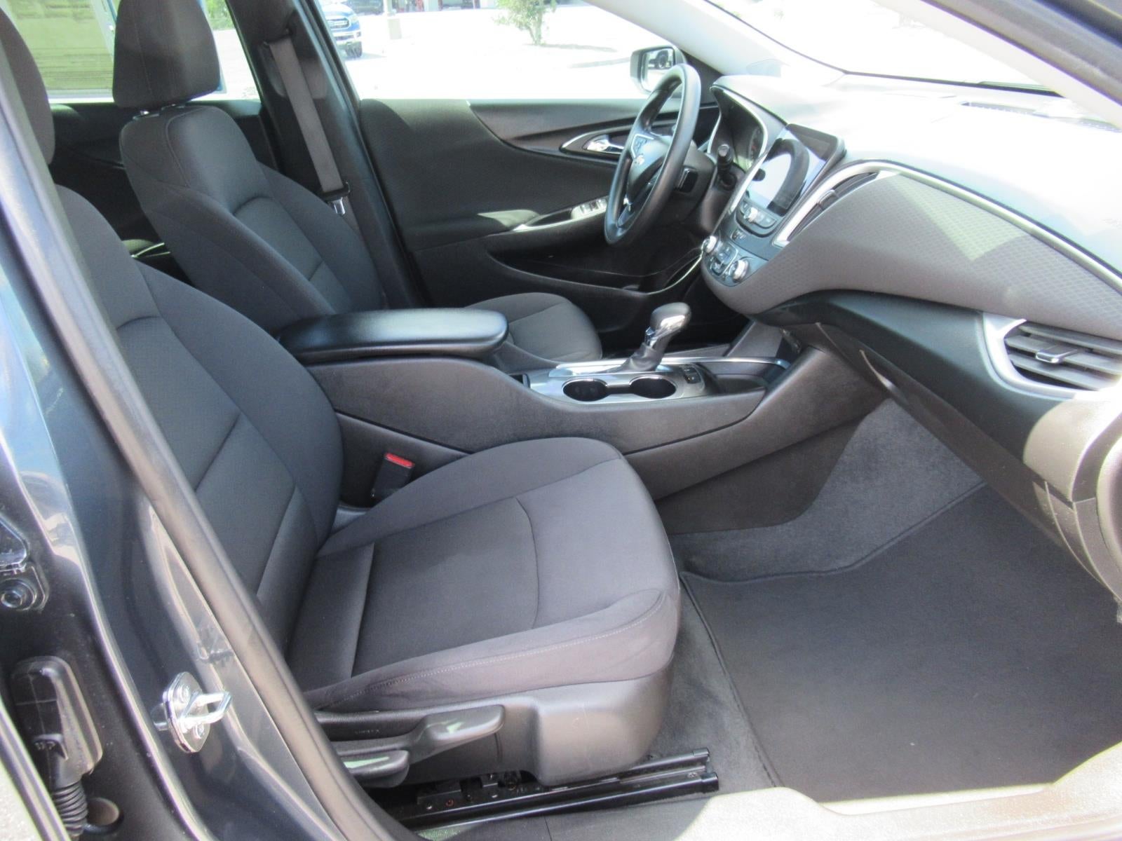 2021 Chevrolet Malibu LS