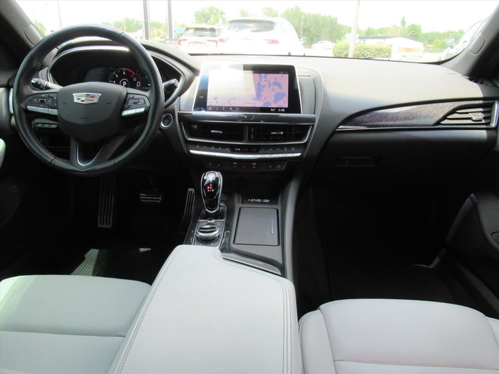 2022 Cadillac CT5 Premium Luxury