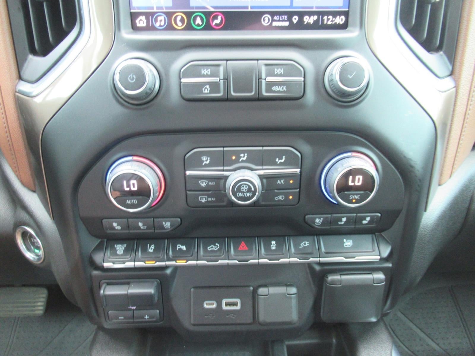 2022 Chevrolet Silverado 3500 HD High Country