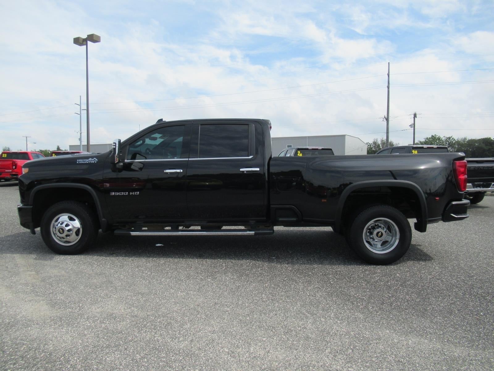 2022 Chevrolet Silverado 3500 HD High Country