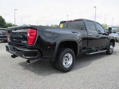 2022 Chevrolet Silverado 3500 HD High Country