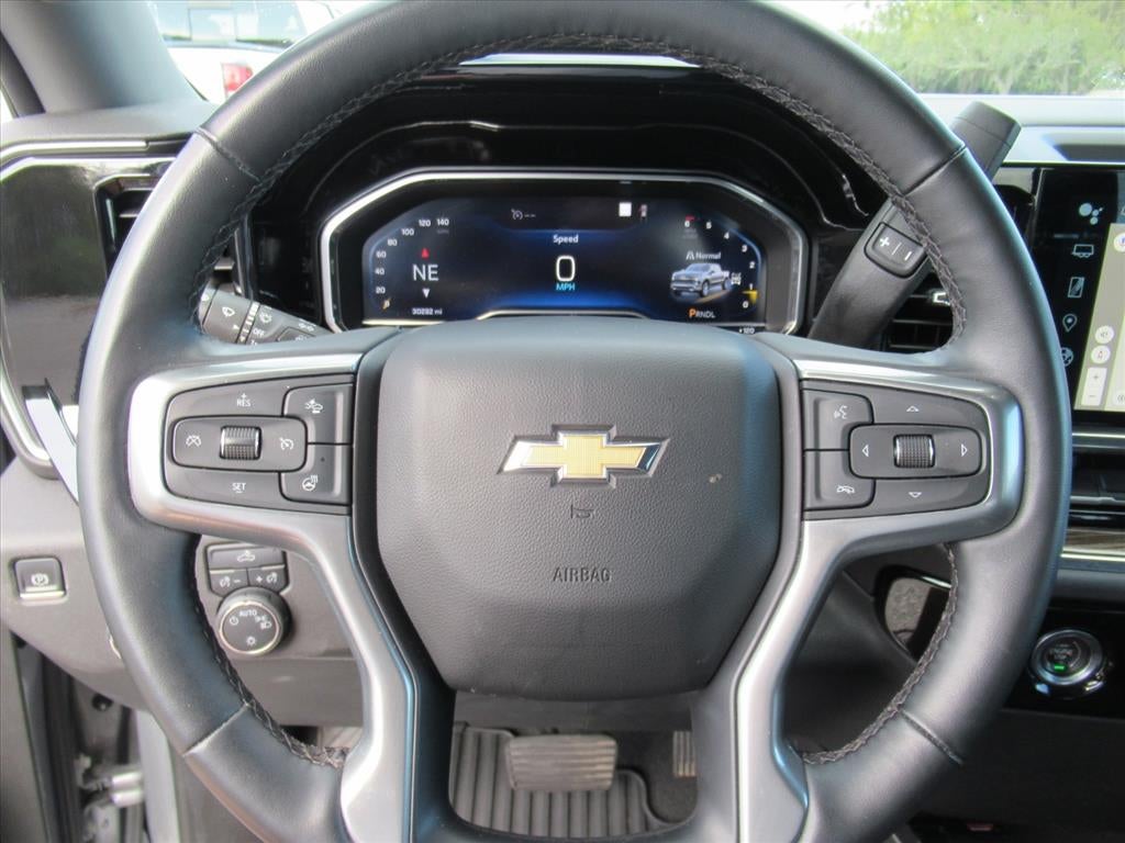 2023 Chevrolet Silverado 1500 LT (2FL)