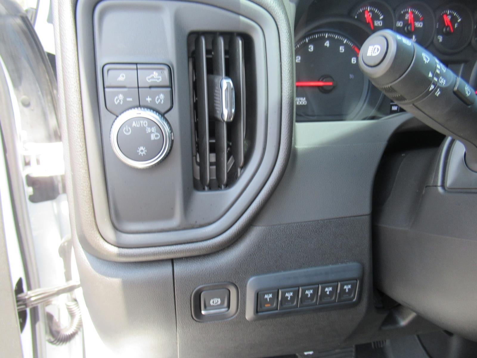 2025 GMC Sierra 2500 HD Pro