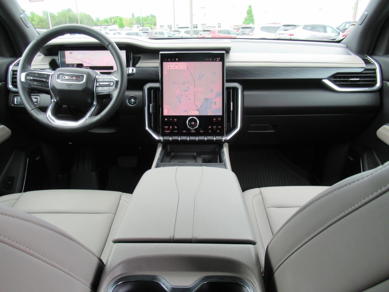 2024 GMC Acadia Elevation