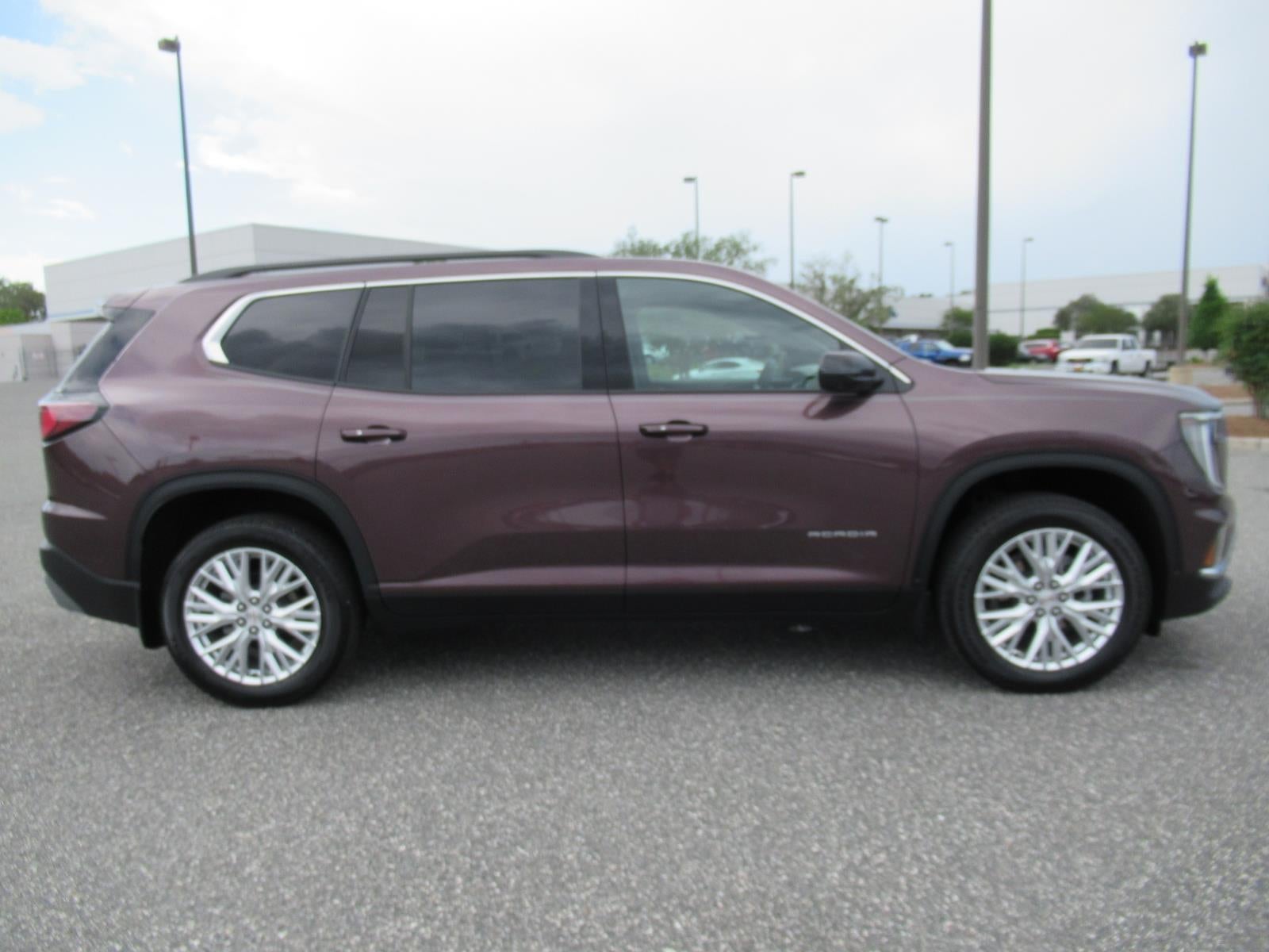 2024 GMC Acadia Elevation