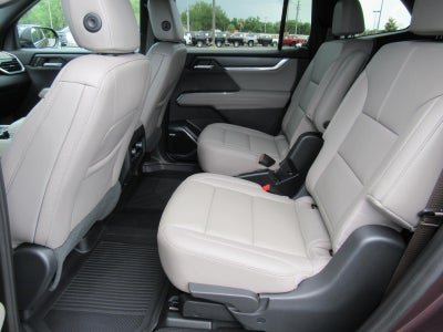 2024 GMC Acadia Elevation