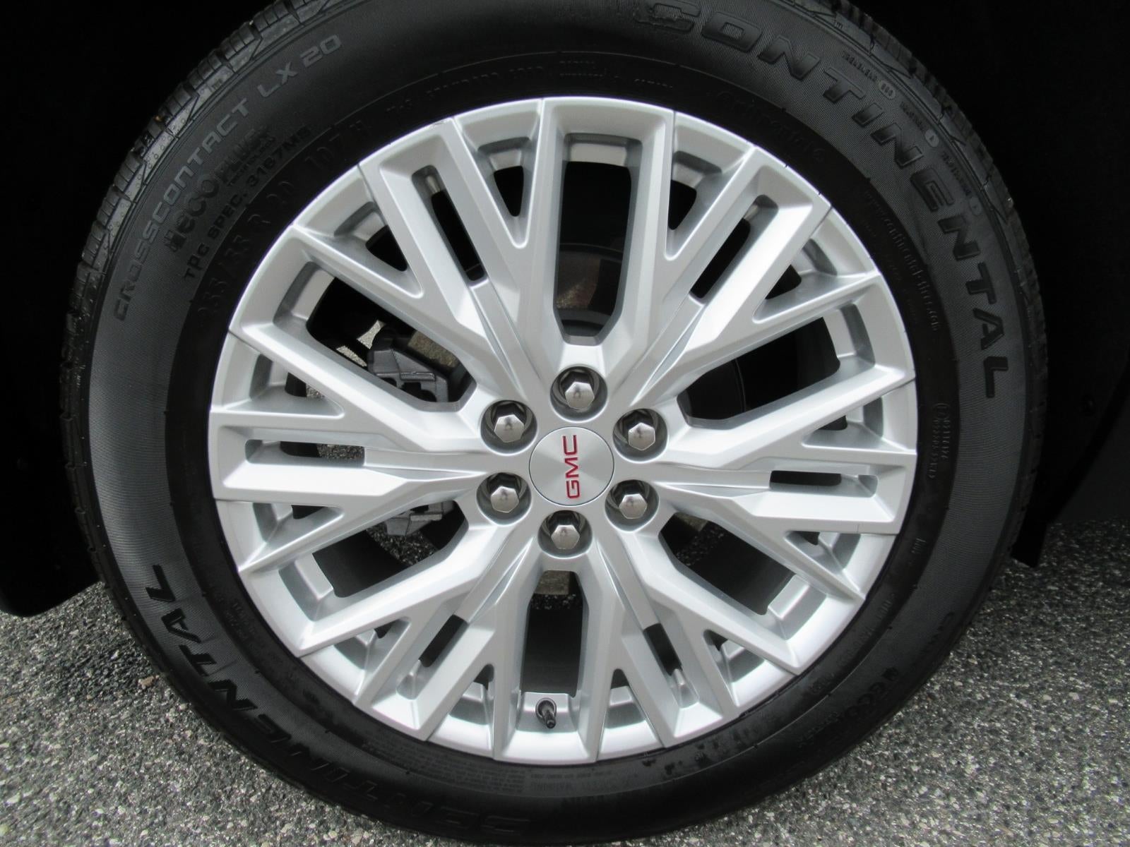 2024 GMC Acadia Elevation