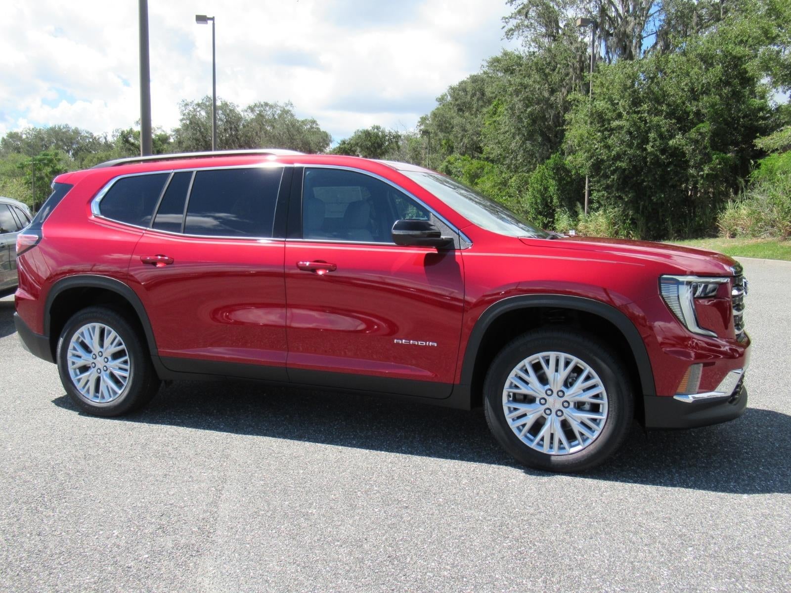 2027 GMC Acadia Elevation