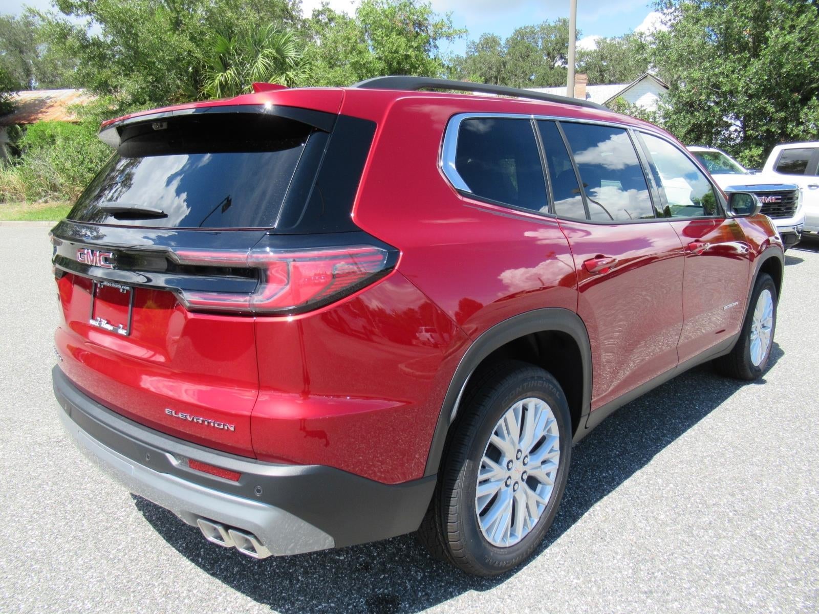 2027 GMC Acadia Elevation