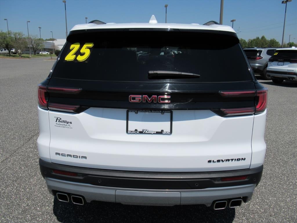 2025 GMC Acadia Elevation