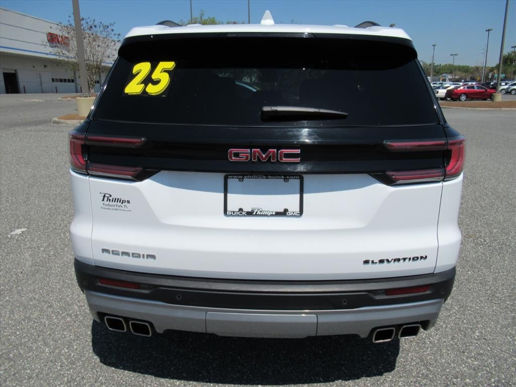 2025 GMC Acadia Elevation