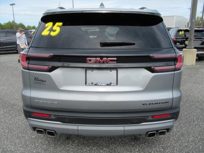 2025 GMC Acadia Elevation