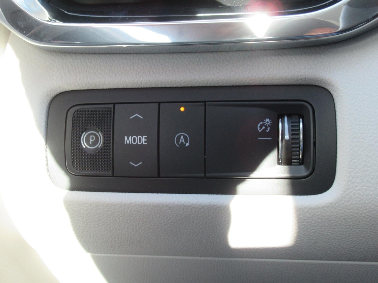 2027 GMC Acadia Denali
