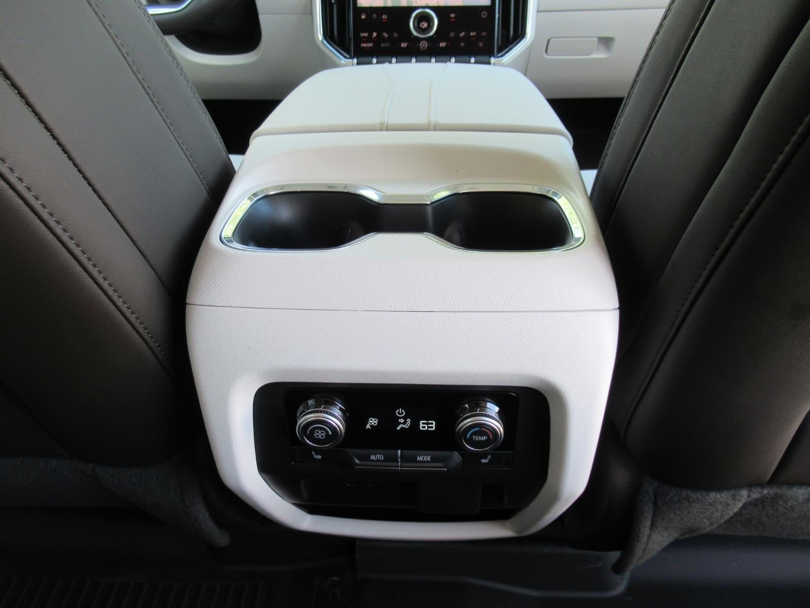 2027 GMC Acadia Denali