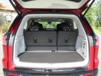 2027 GMC Acadia Denali