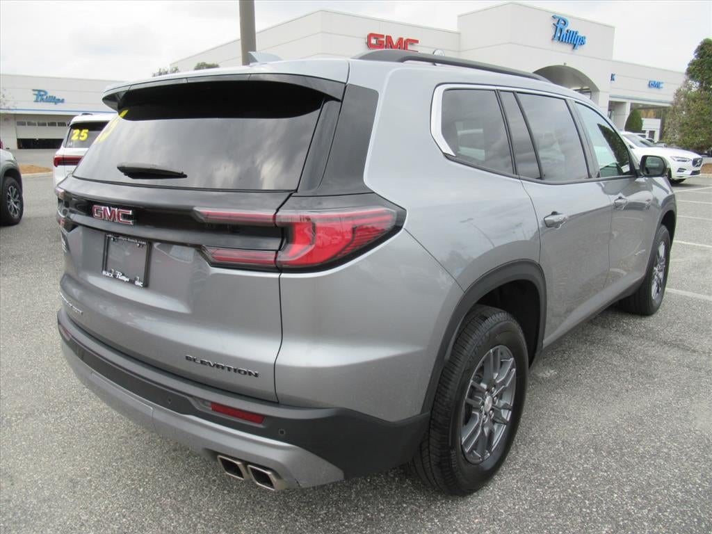 2025 GMC Acadia Elevation