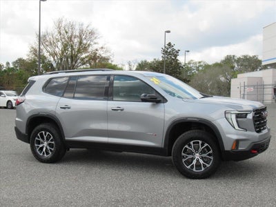 2024 GMC Acadia AT4
