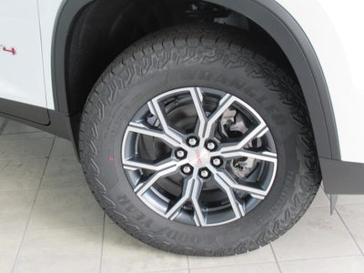 2025 GMC Acadia AT4