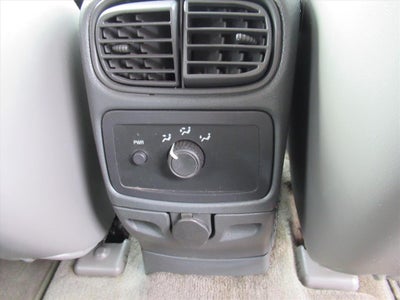 2004 GMC Envoy SLE